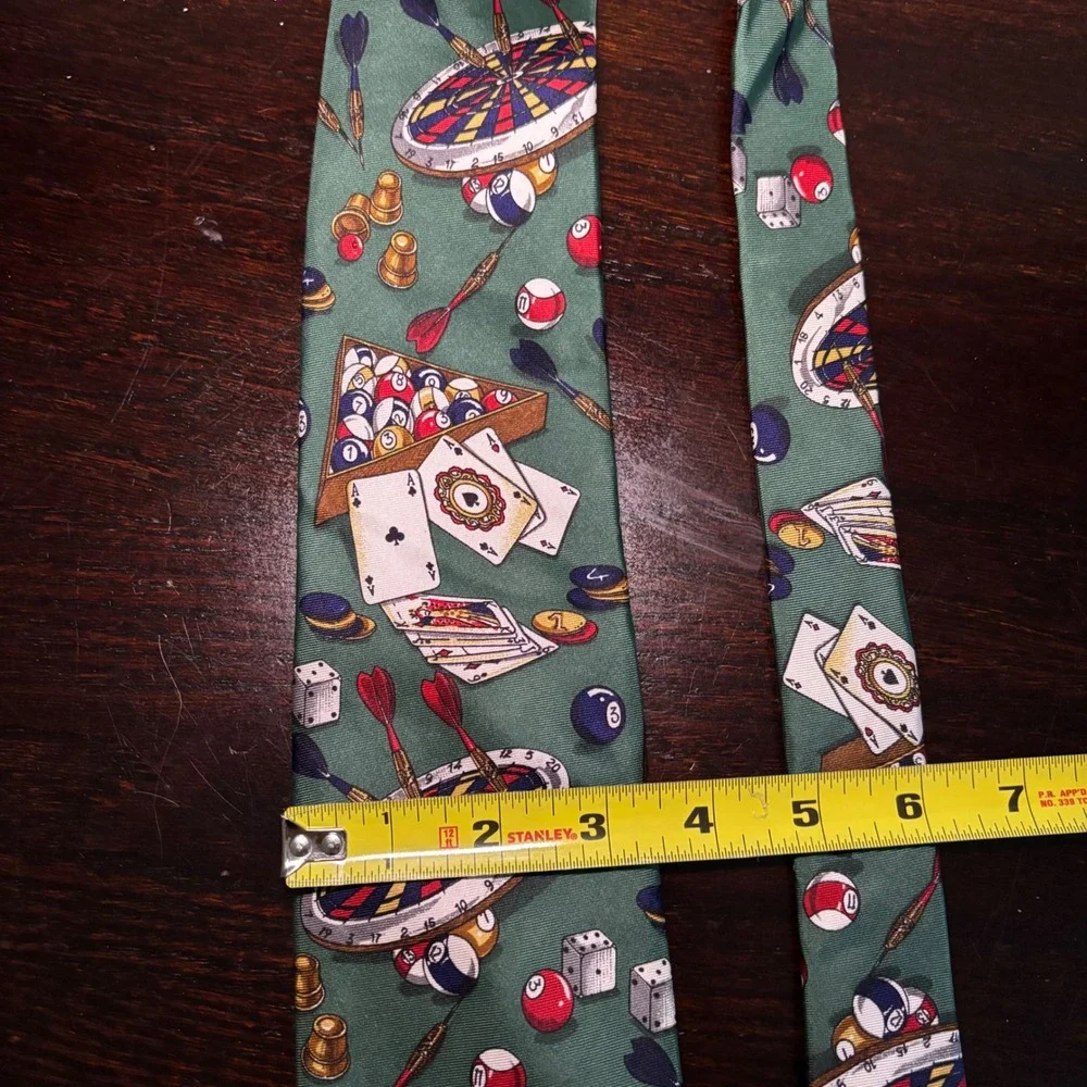 Vintage Lands End Green Silk Novelty Casino Tie‎ Darts Billiards Poker Cars